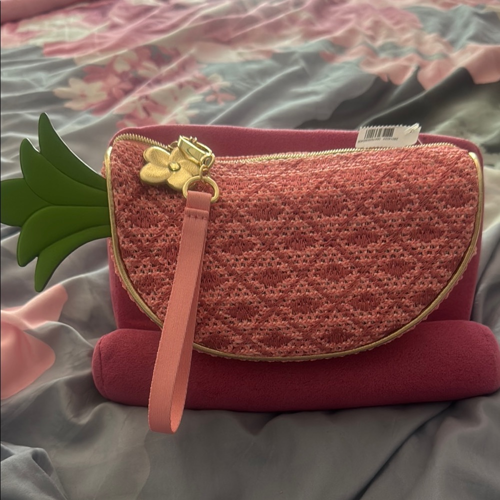 Bath and Bodyworks Pink Quilted Women's watermelon Bag